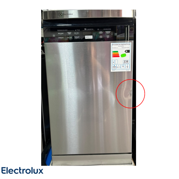 Lavavajillas Electrolux 10 Servicios con Higienizador PEQUEÑO GOLPE FRONTAL EHFE10T7MSBUS