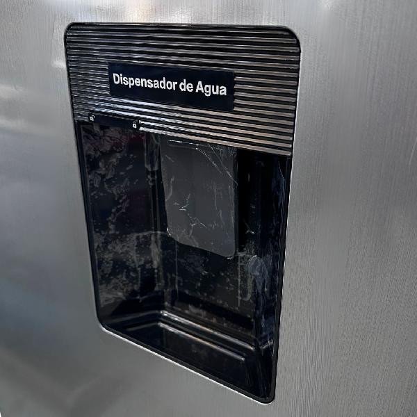 Refrigeradora Rca183 Litros Top Freezer BC183LJ 62H